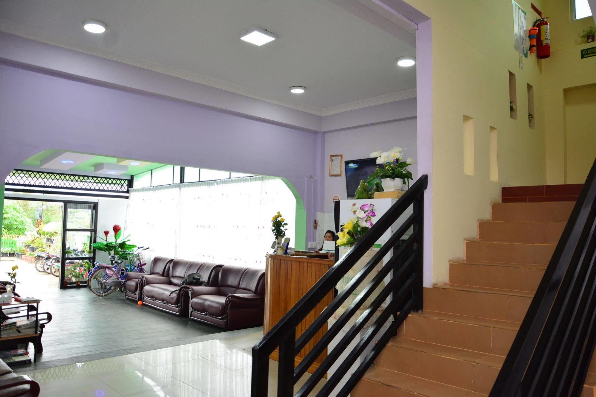 Hotel 99 Pyin Oo Lwin Exterior foto